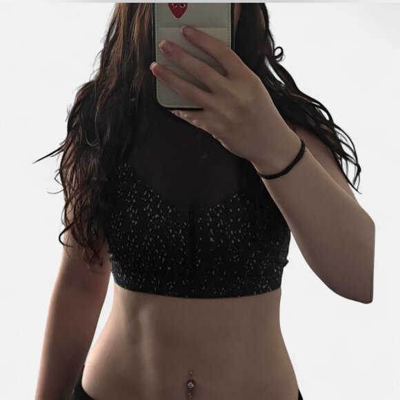 Vintage Lululemon Sports Bra - Picture 1 of 3